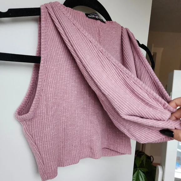 Cropped top with hood - Picture 2 of 2